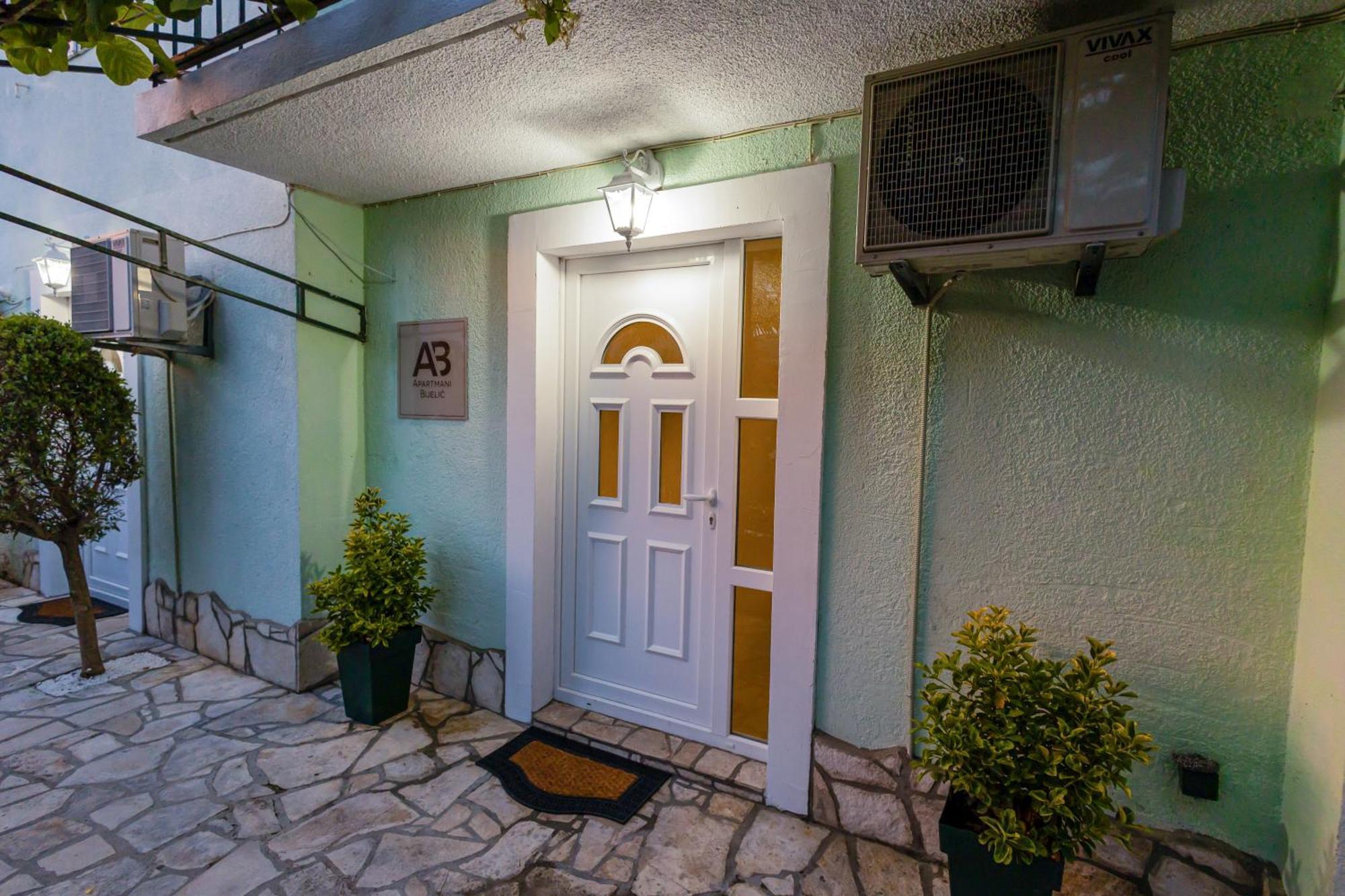 Apartmani Bijelic Hn Herceg Novi Exterior photo